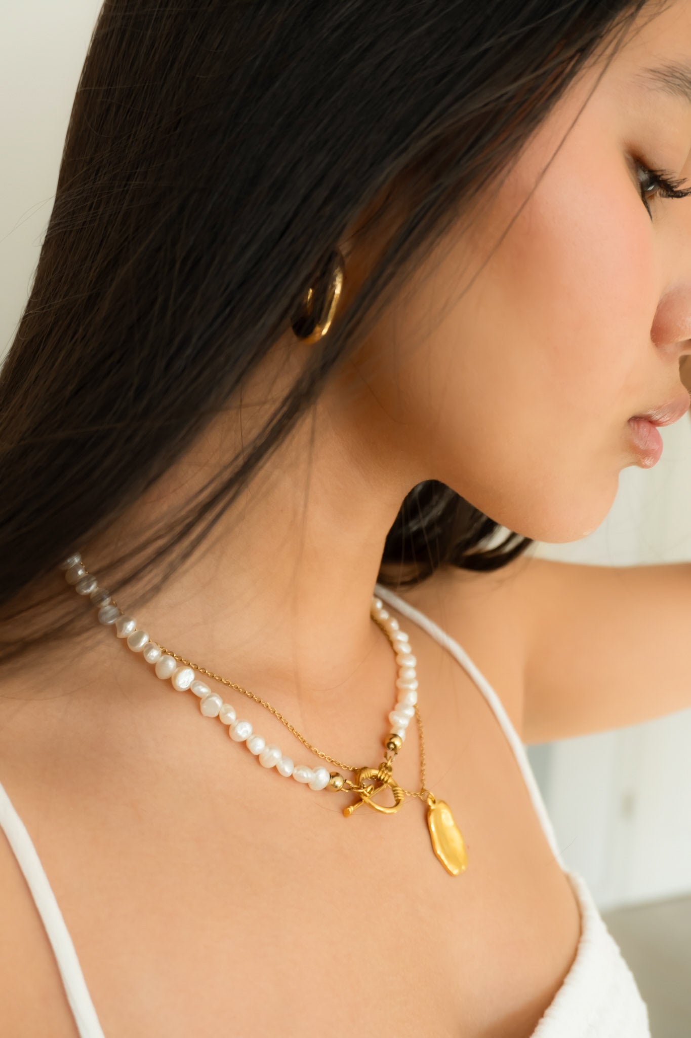 Aurora Choker Necklace