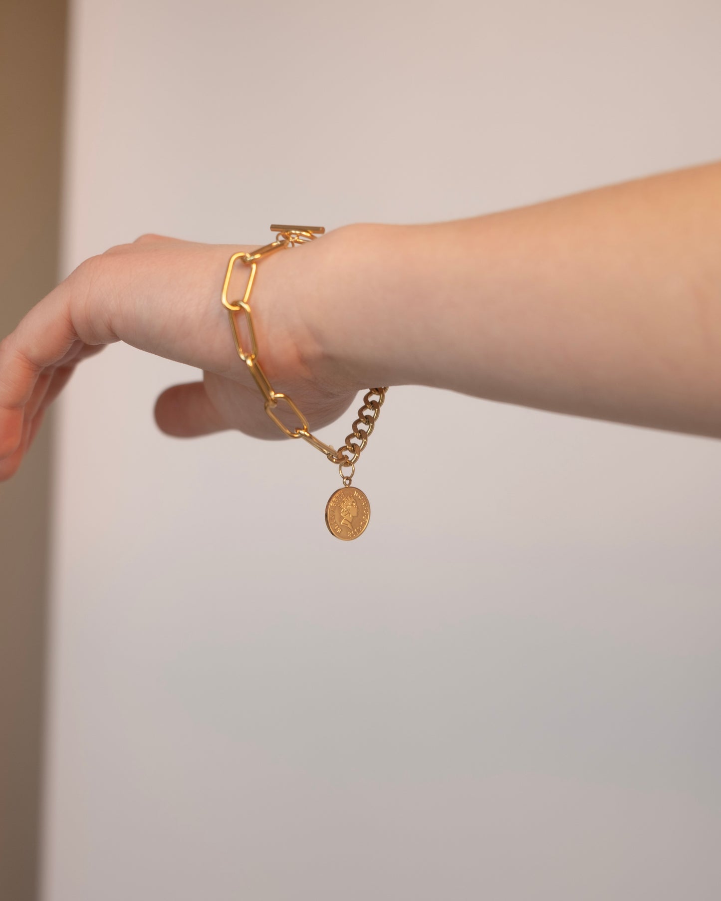 Mia Bracelet