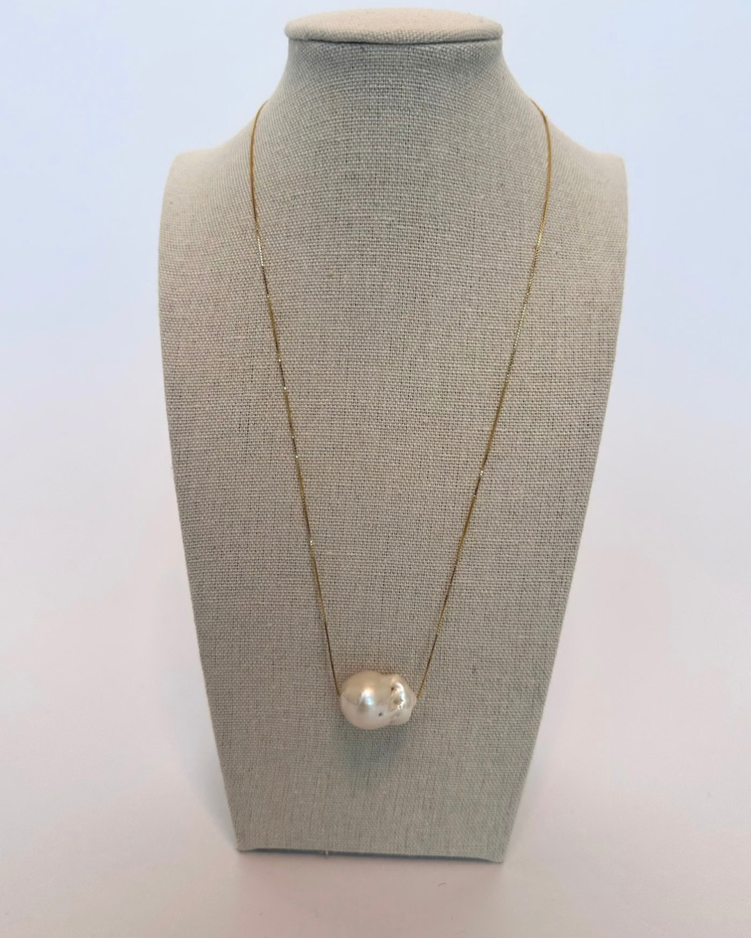 Gabriela Baroque Pearl