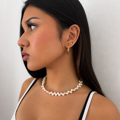 Galera Pearl Necklace