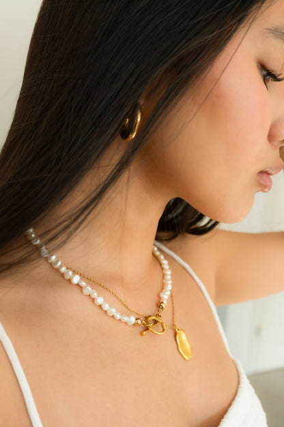 Aurora Choker Necklace
