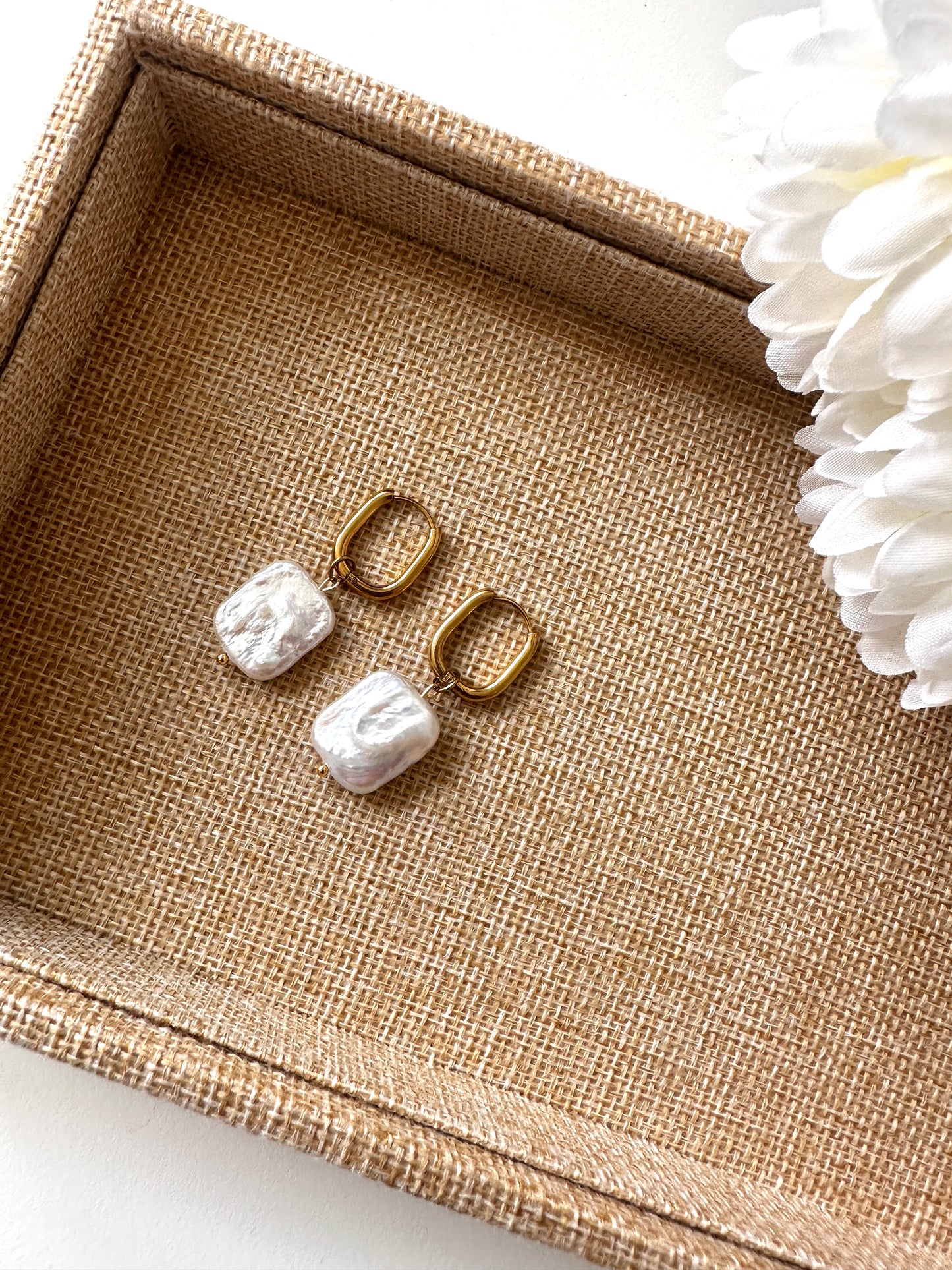 Lakan Earrings
